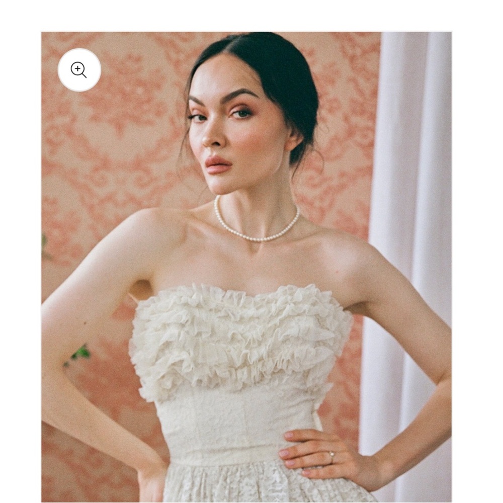 Vintage wedding dress
